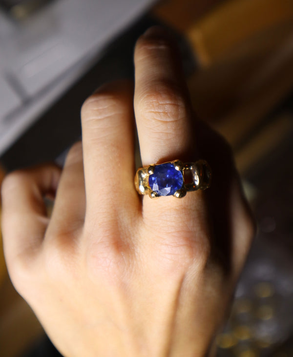 The Crown Ring with Sapphire